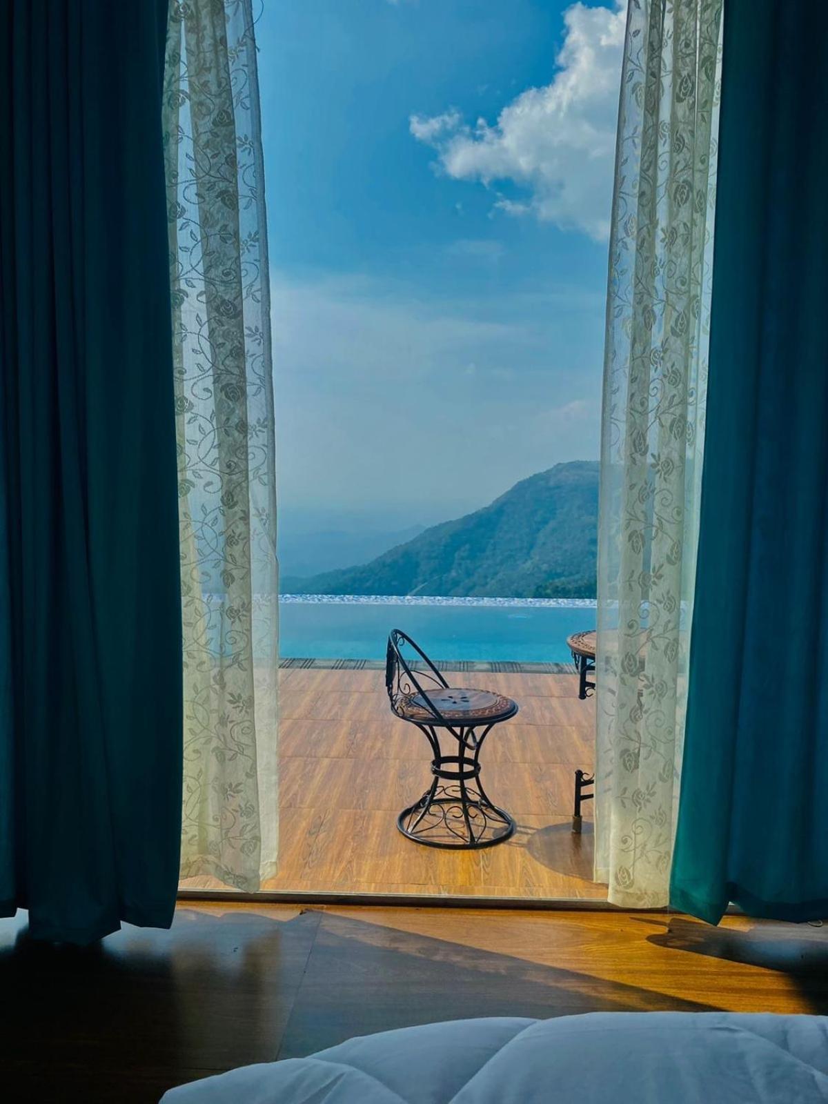 Durrah Hillview Villa Kakkadampoyil Bagian luar foto